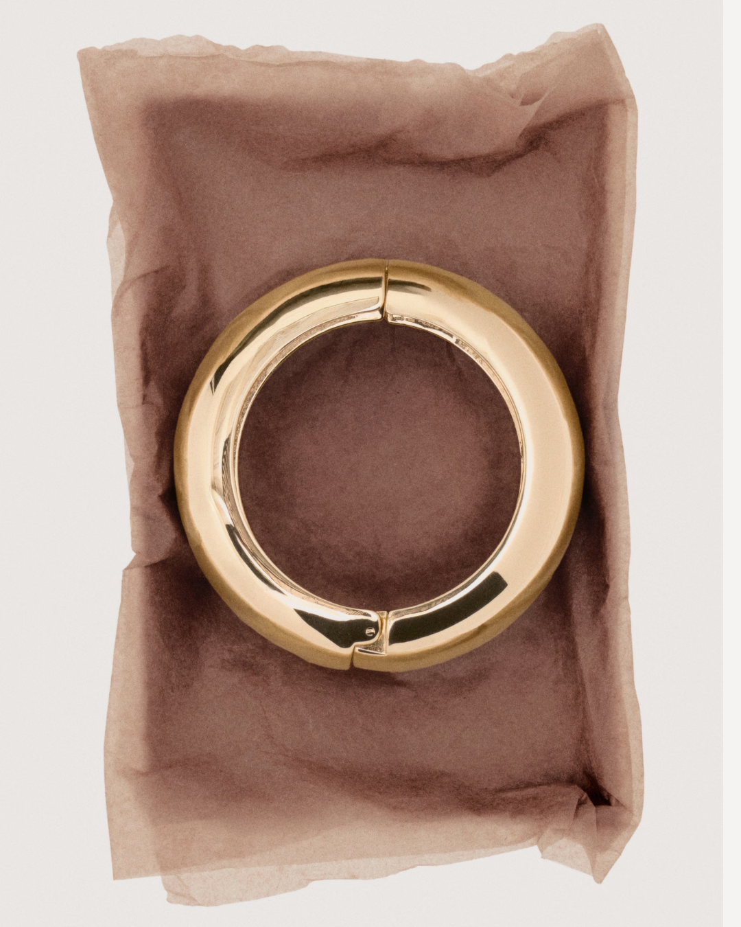 Rigid Volume Bracelet