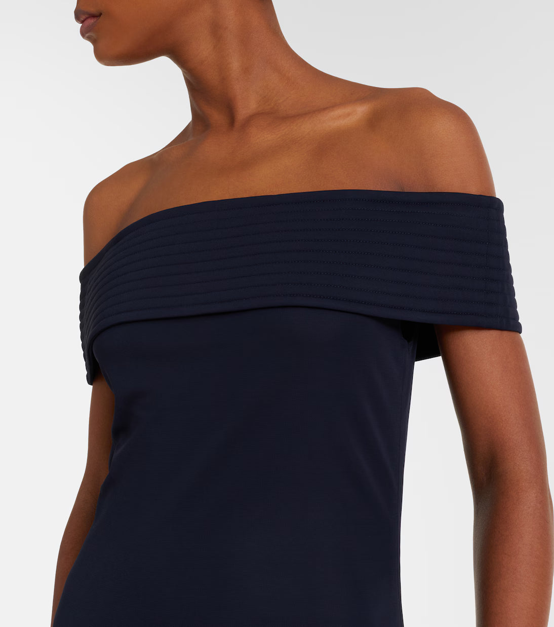 Off-shoulder Maxi Dress